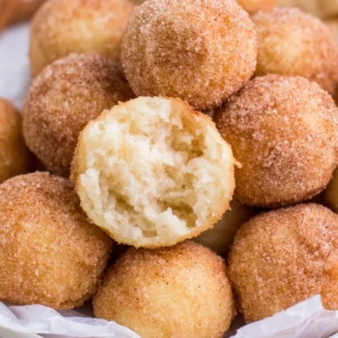 Delicious churros poppers served with chocolate dipping sauce.
