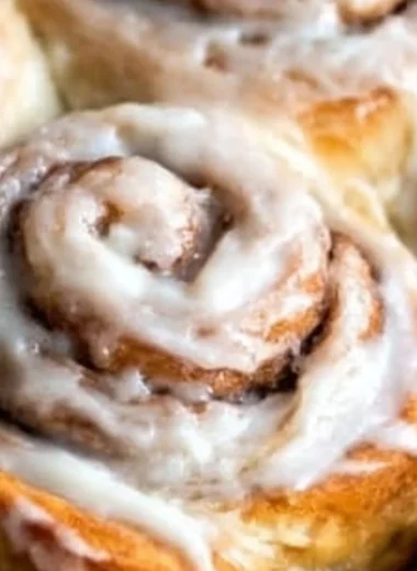 Freshly baked one hour cinnamon rolls with icing